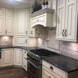 Beautiful Finished Backsplash Installed by Eagle Eye Stone & Tile